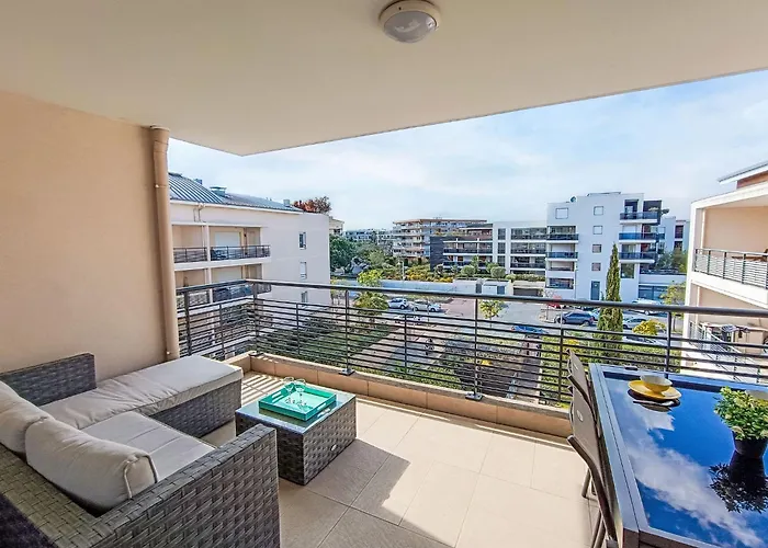 Apartment Le 4 Mats-2 By Interhome
