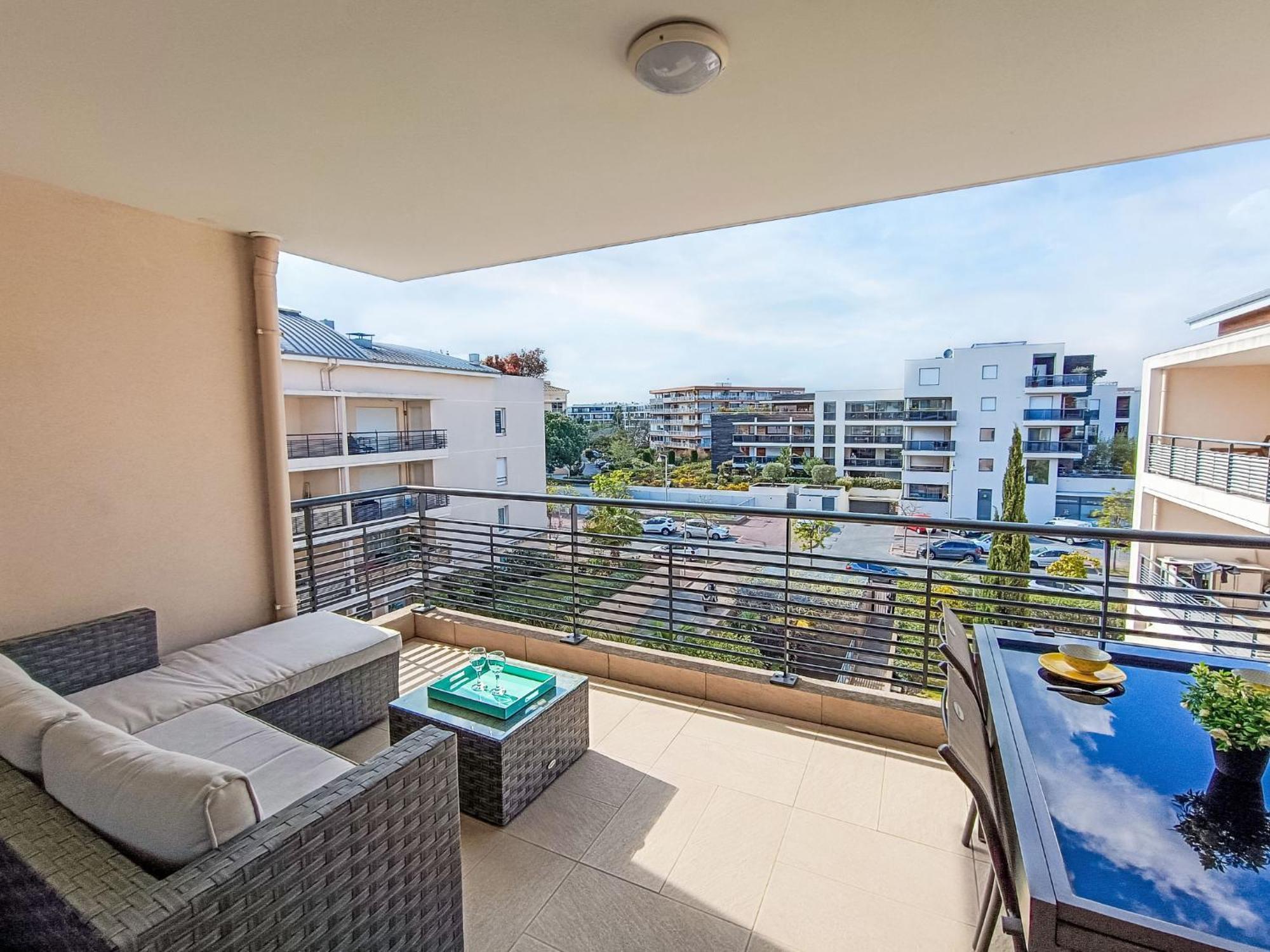 Le 4 Mats-2 By Interhome * Fréjus